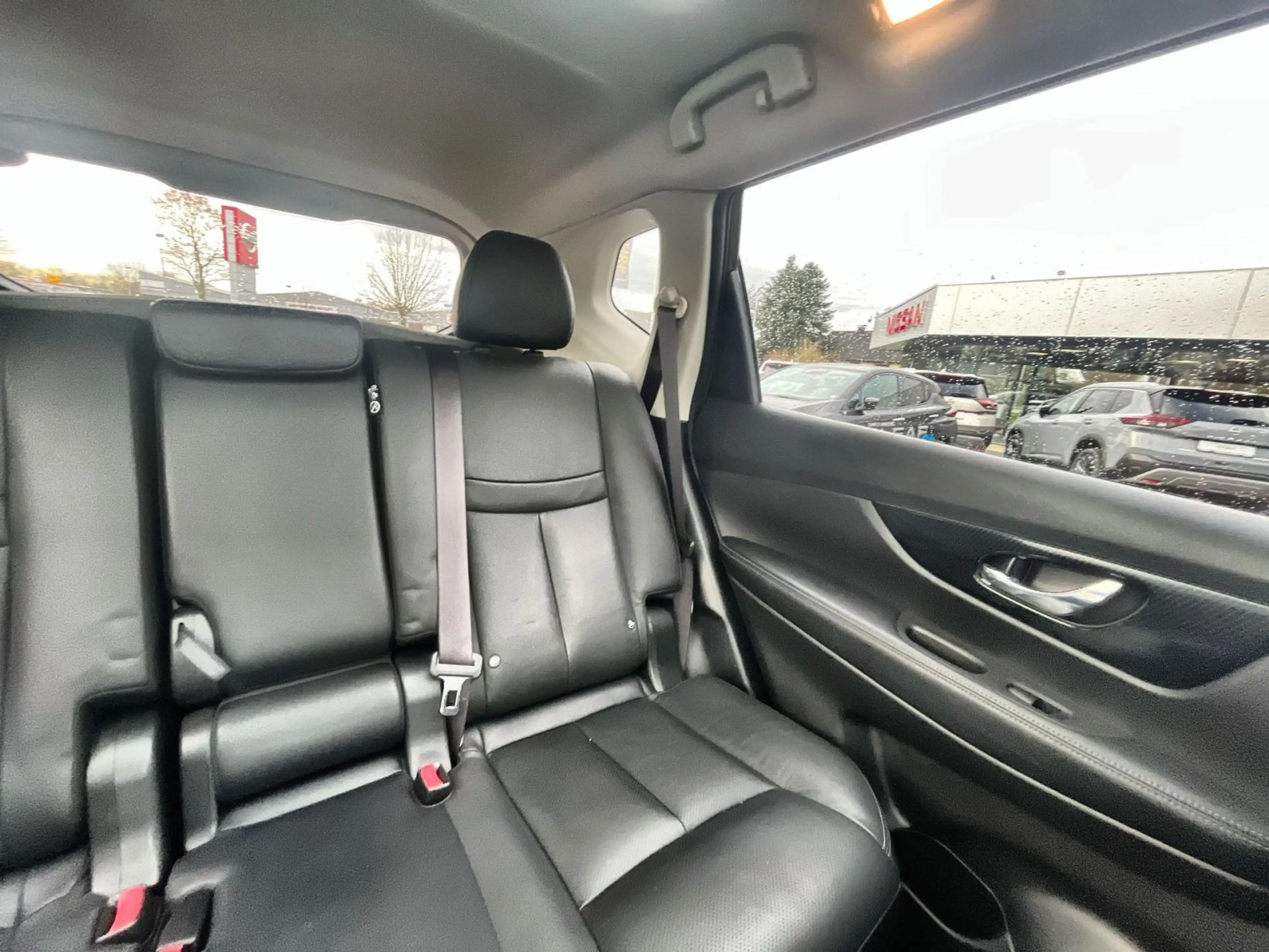Nissan X-Trail 1.7DCi Tekna 4x2*Navi*Leder*Panorama — photo 14