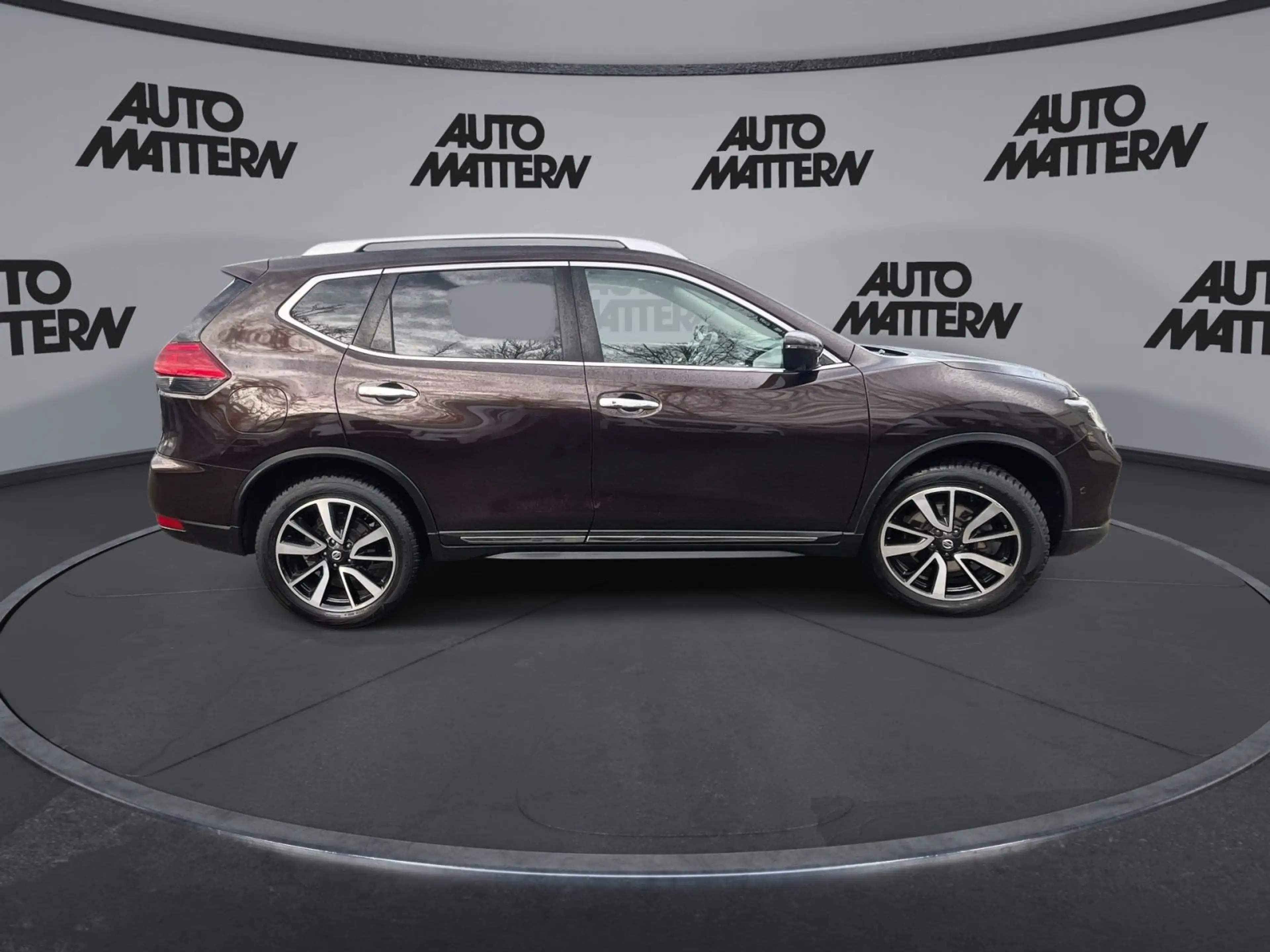 Nissan X-Trail 1.7DCi Tekna 4x2*Navi*Leder*Panorama — photo 9