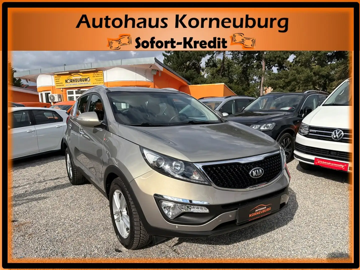 Kia Sportage Attract **ALLRAD**1.Besitz**NAVI**Rückfahrkamera**KLIMA*SzHg** Beige - 1