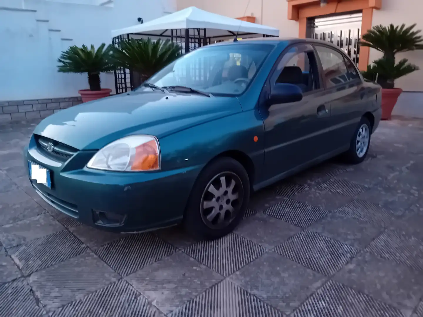 Kia Rio Rio Sedan 1.3 RS Comfort Verde - 1