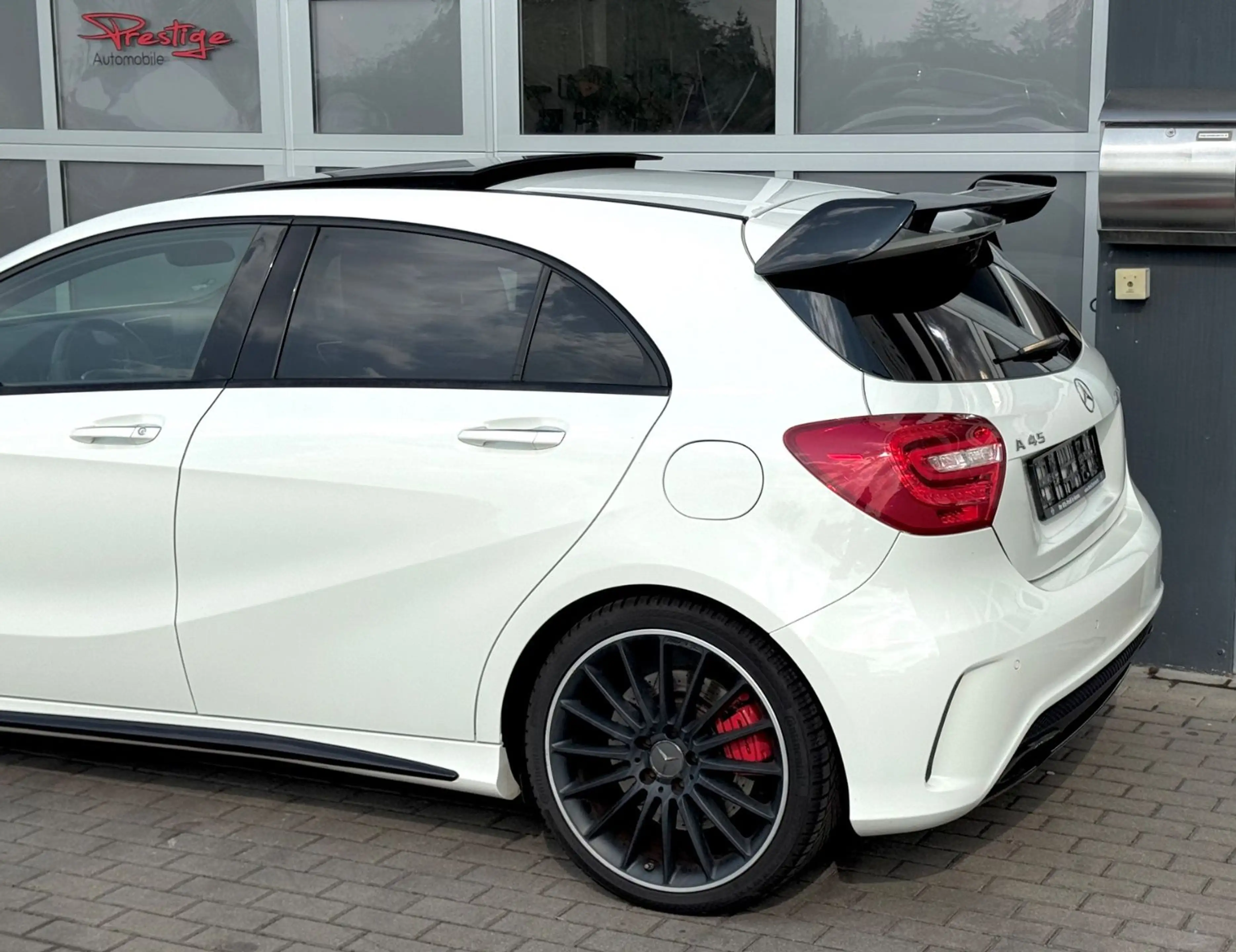 Mercedes-Benz A 45 AMG A45 AMG 4Matic *BLACK EDITION* EXCLUSIV PAKET* — photo 2