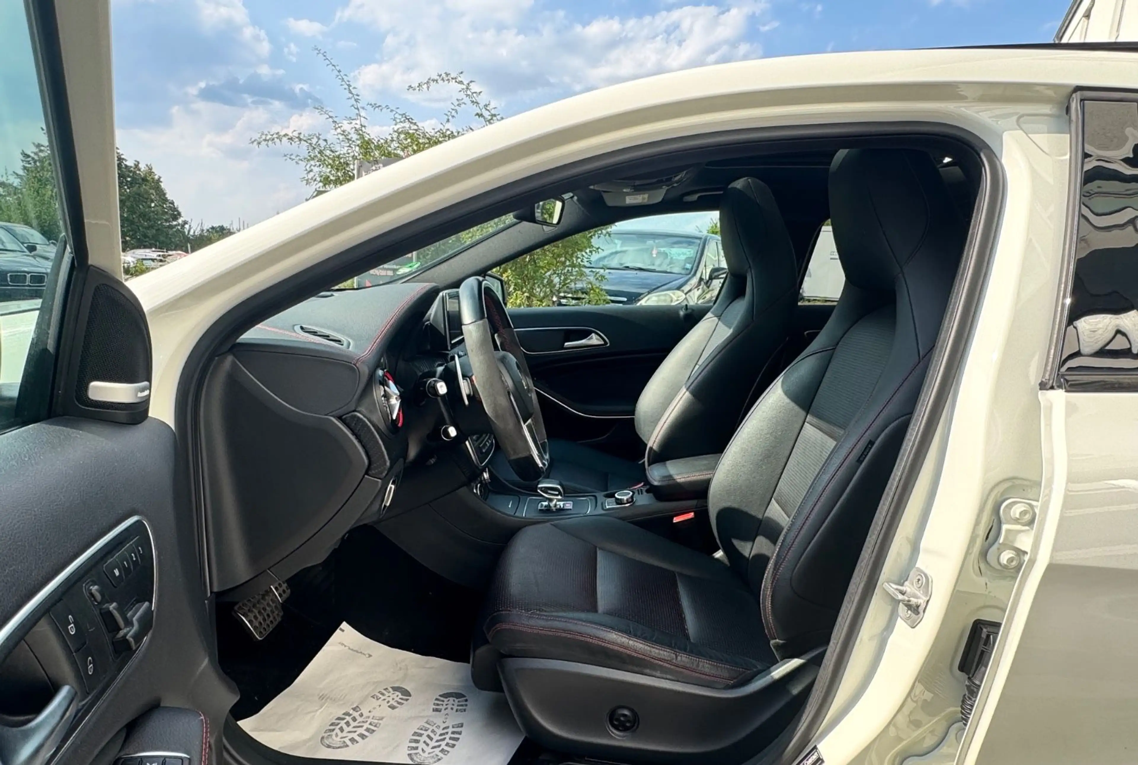 Mercedes-Benz A 45 AMG A45 AMG 4Matic *BLACK EDITION* EXCLUSIV PAKET* — photo 5