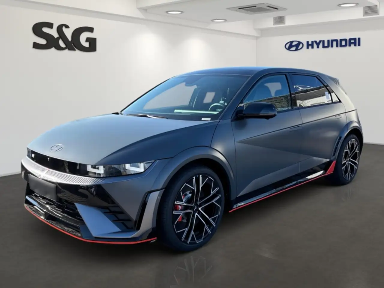 Hyundai IONIQ 5 Elektro 4WD*Panorama-Glasdach*HUD*Bose-Sound* — миниатюра 1