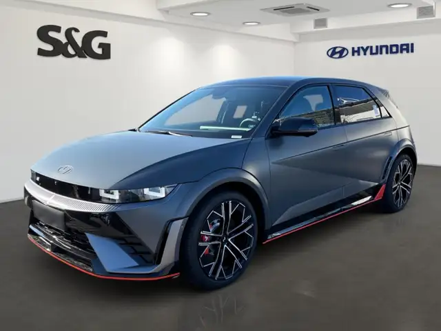 Hyundai IONIQ 5 Elektro 4WD*Panorama-Glasdach*HUD*Bose-Sound*