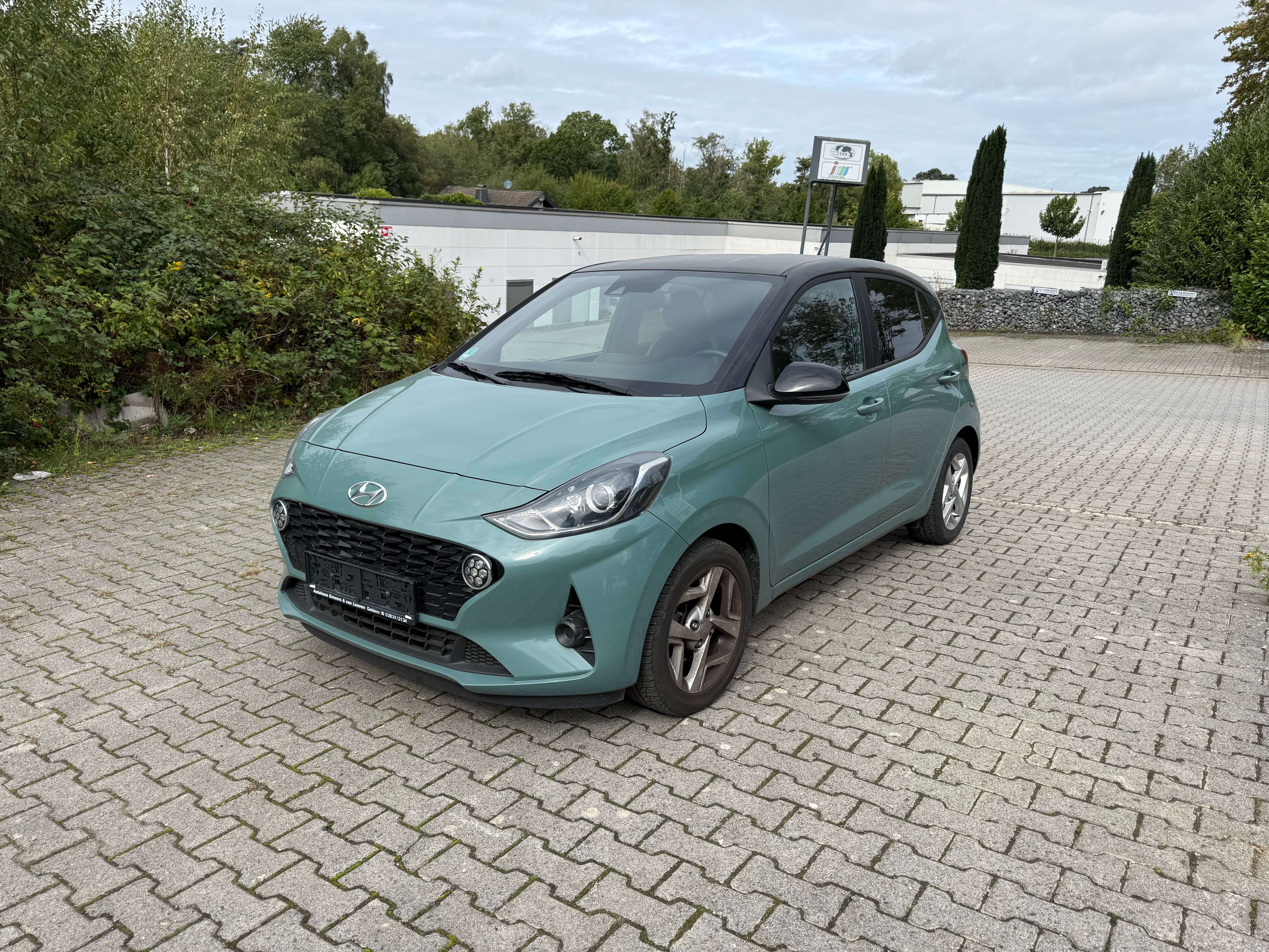Hyundai i10