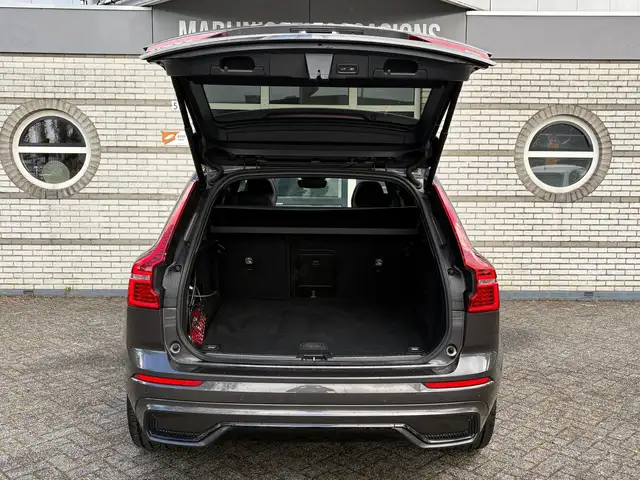 Volvo XC60 view 21
