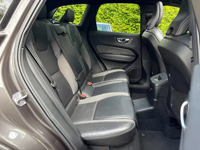 Volvo XC60 view 20