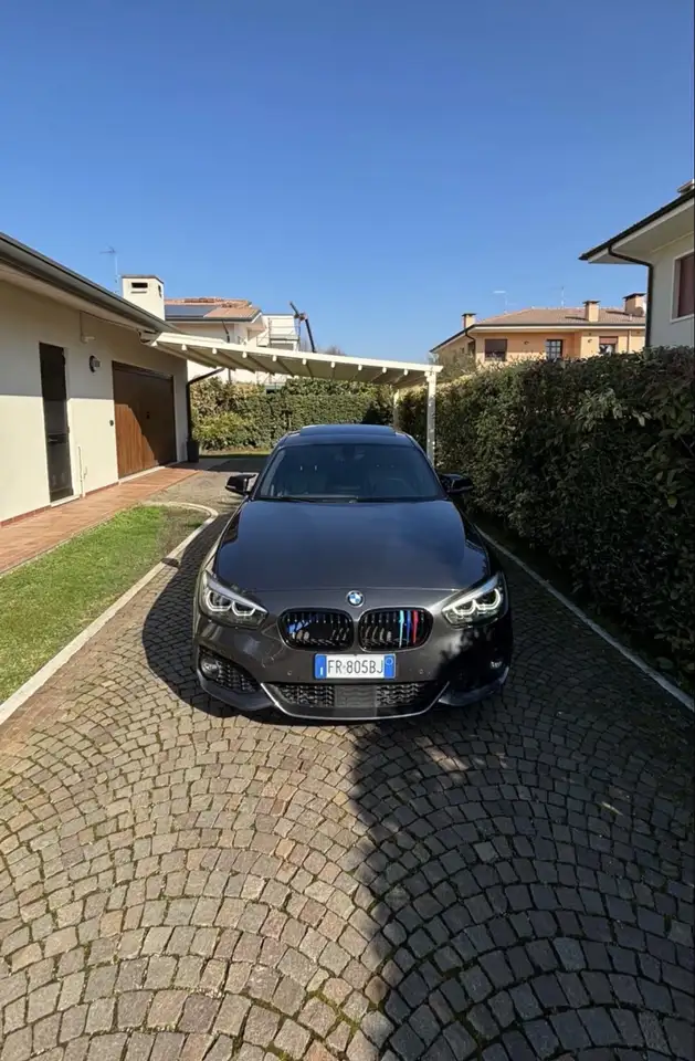 BMW 118