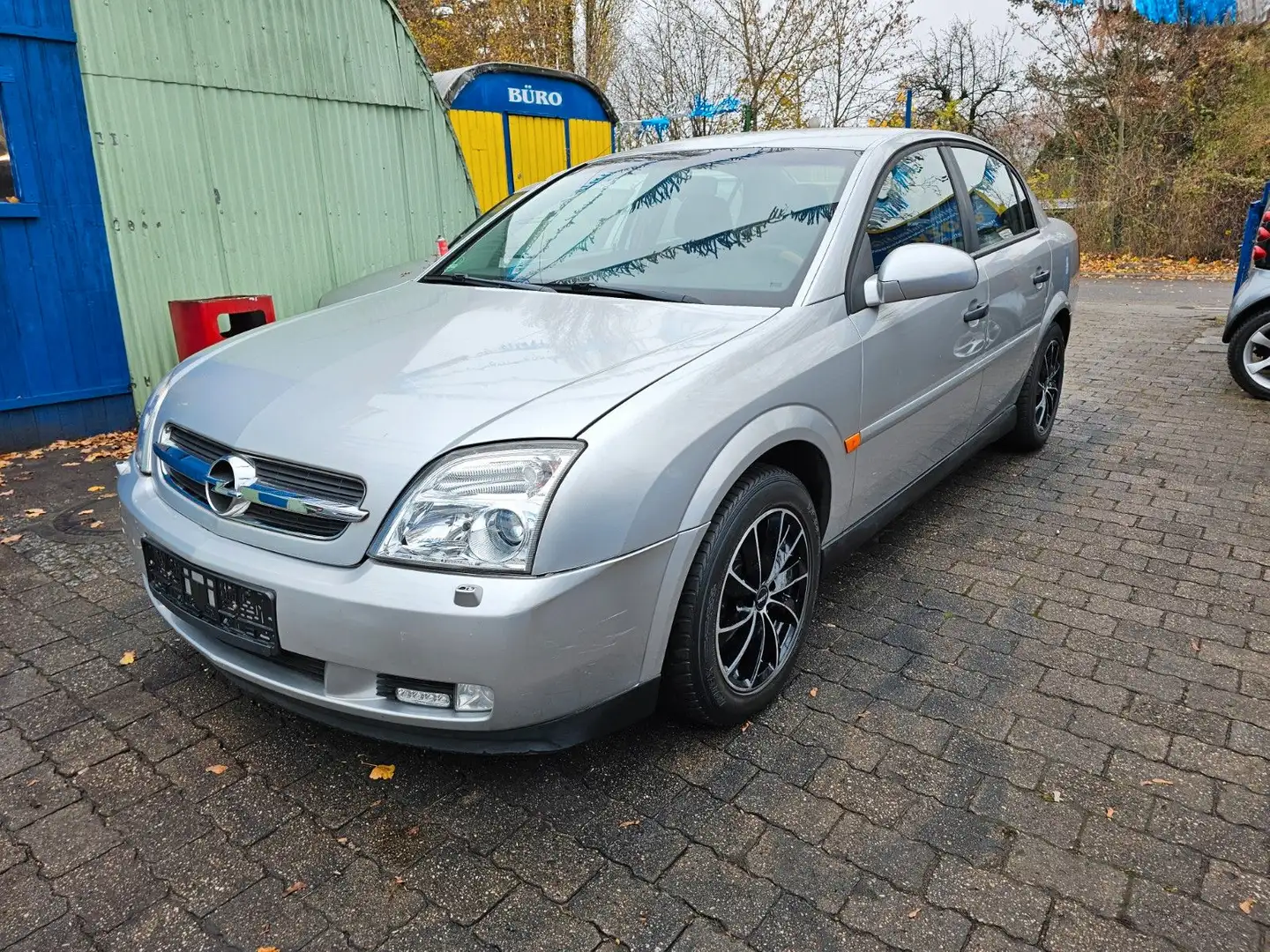 Opel Vectra Limo Tüv Neu 12.2025 AUTOMATIK XENON ALUF Stříbrná - 1