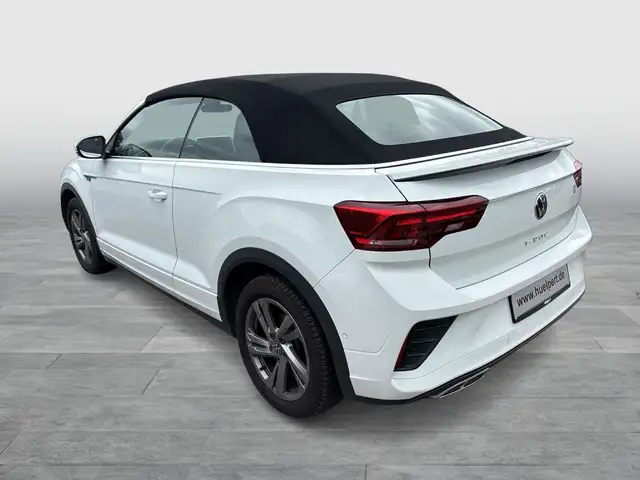Volkswagen T-Roc view 3