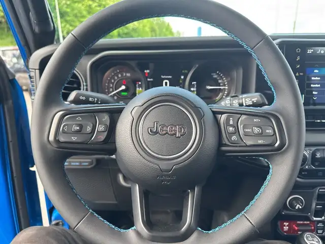 Jeep Wrangler view 8