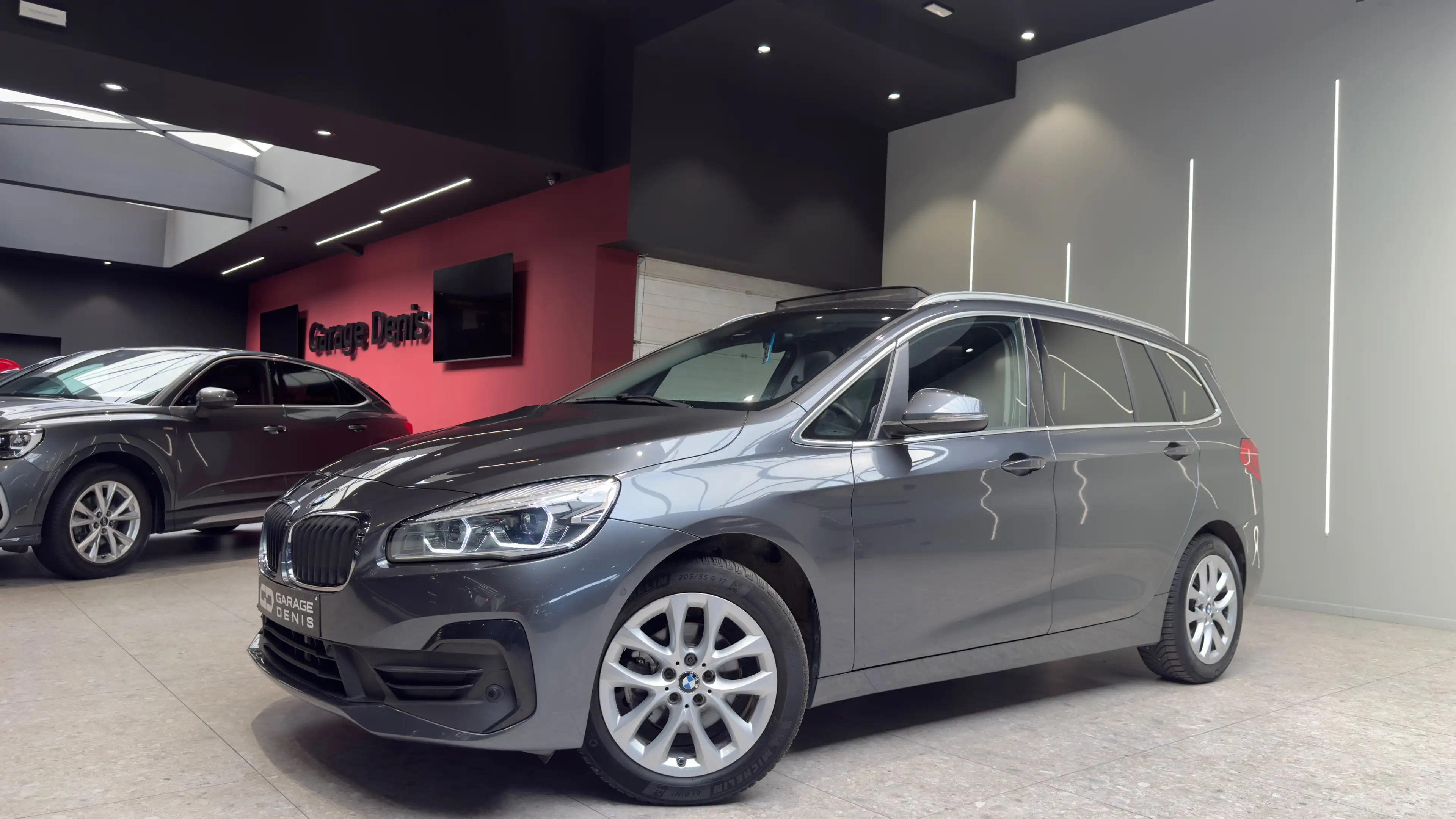 BMW 216 TVA**Gran Tourer**GPS**TOIT PANO**BOITE AUTO**GARANTIE 12 MOIS