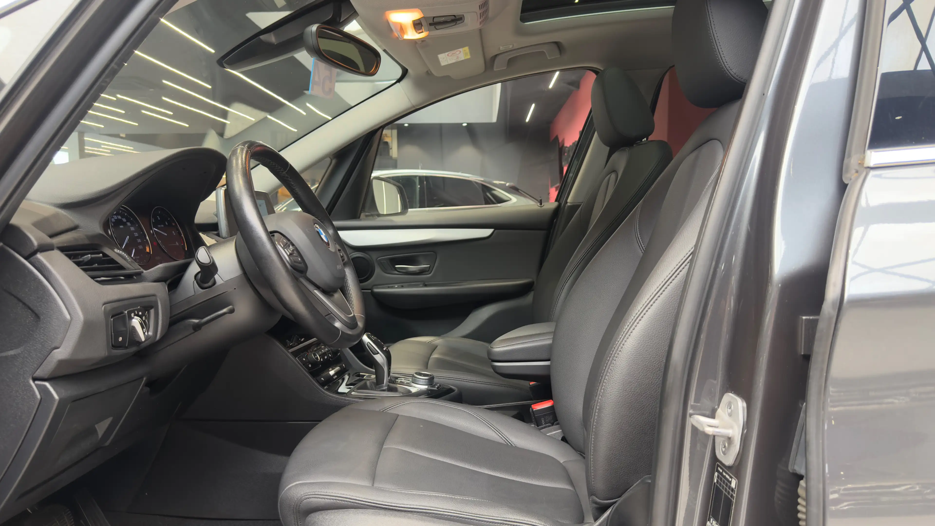 BMW 216 TVA**Gran Tourer**GPS**TOIT PANO**BOITE AUTO**GARANTIE 12 MOIS — photo 9
