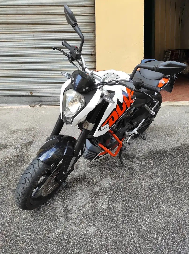 KTM 125 Duke Bianco - 2