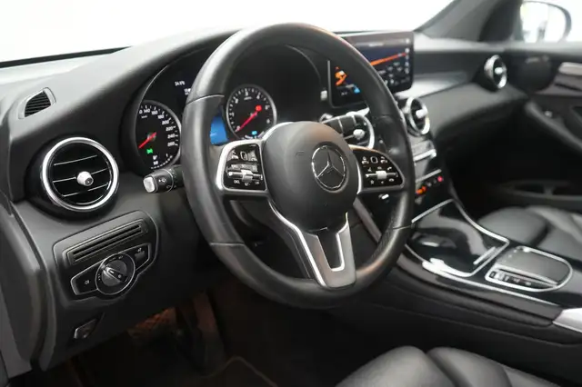 Mercedes-Benz 300 view 12