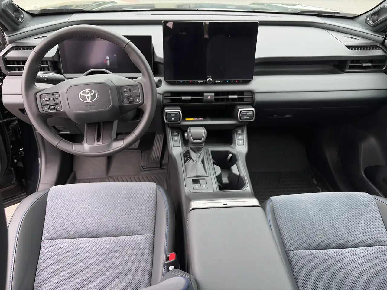 Toyota RAV 4 fotografie Toyota RAV 4