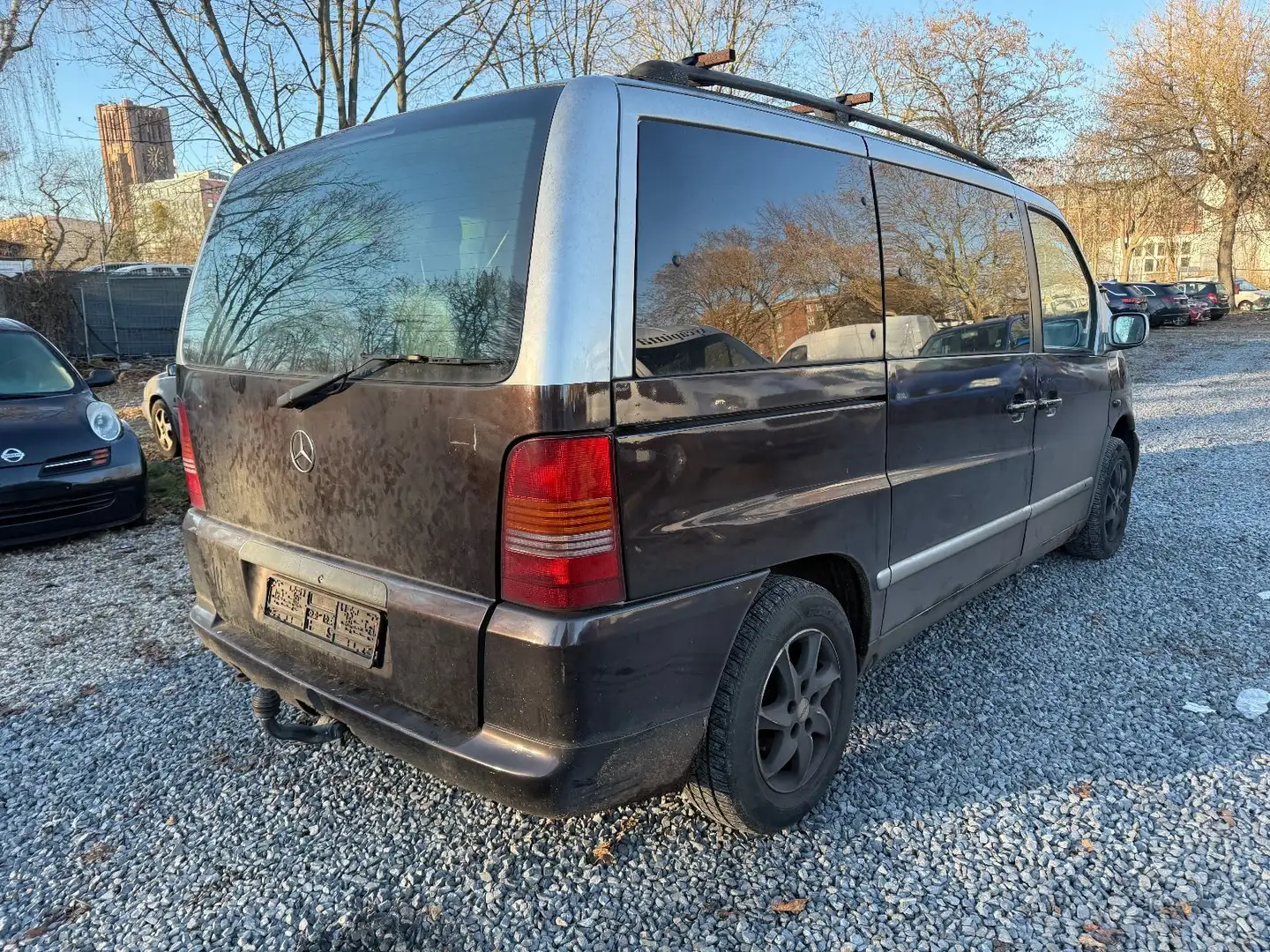 Mercedes-Benz V 220 - 2