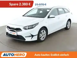Kia cee'd / Ceed 1.5 TGDI Vision Aut.*NAVI*CAM*TEMPO*SHZ*LHZ*ALU*