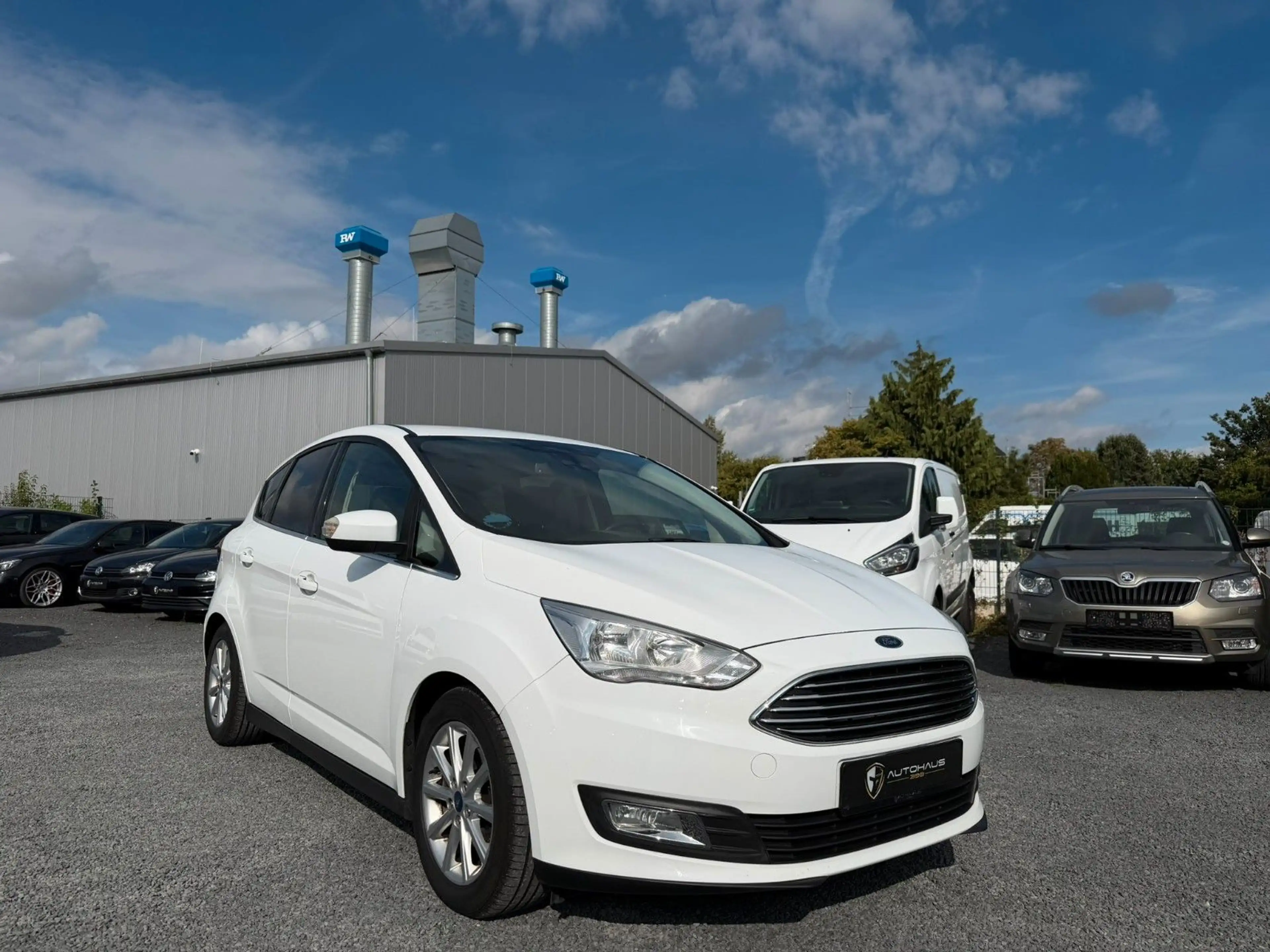 Ford C-Max Titanium — photo 10