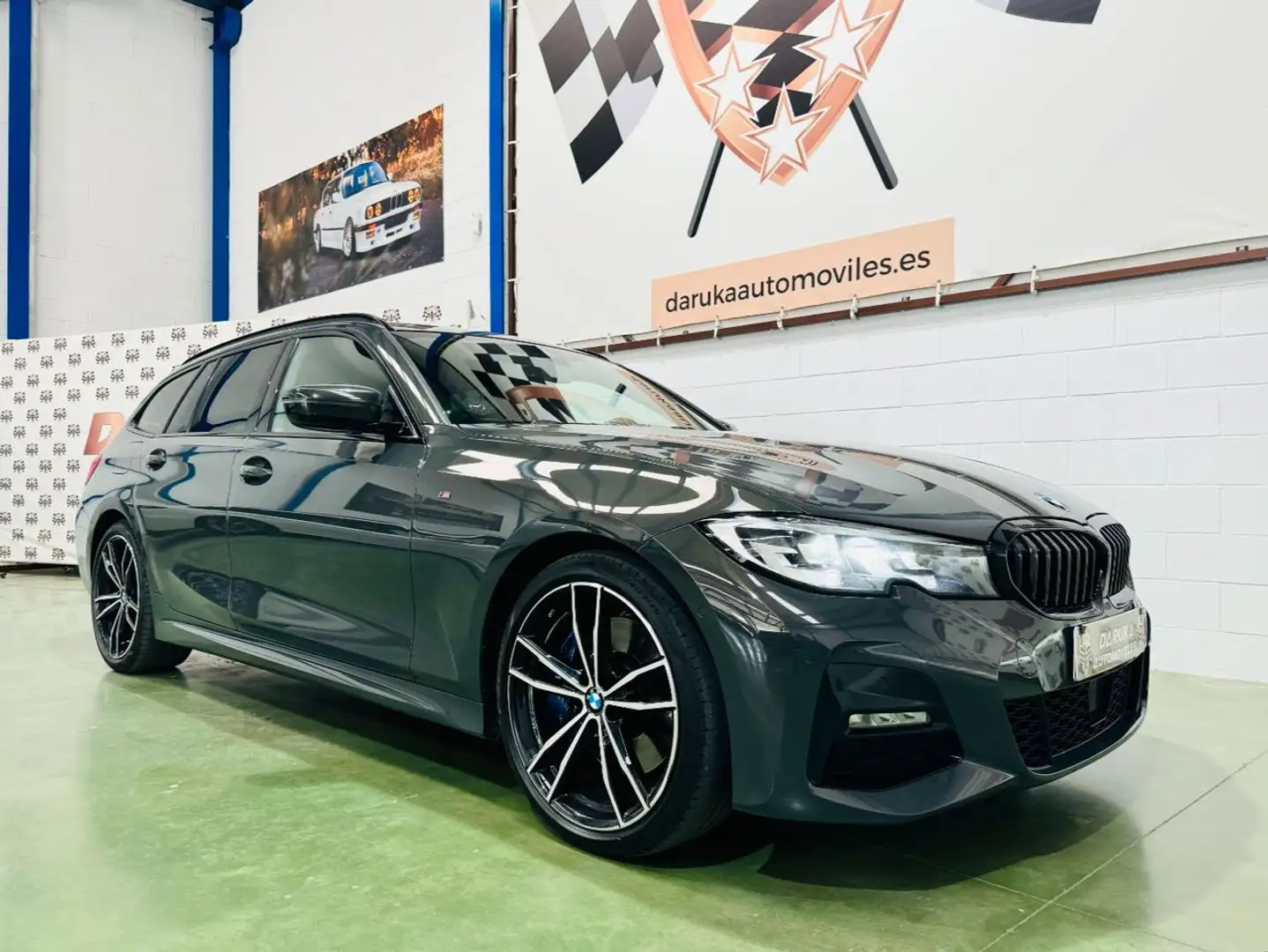 BMW 330 330dA xDrive Touring Gris - 2