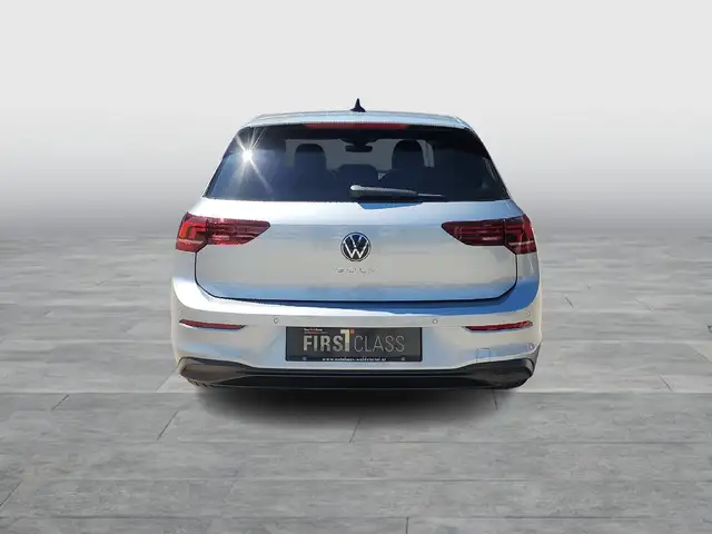 Volkswagen Golf view 5