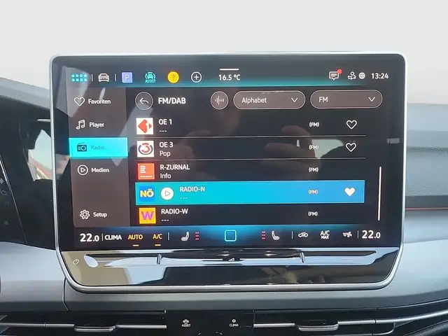 Volkswagen Golf view 13