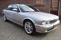 Jaguar XJR 4.2 V8 S/C '03 Youngtimer Leder Clima Cruise Inrui Gris - thumbnail 9