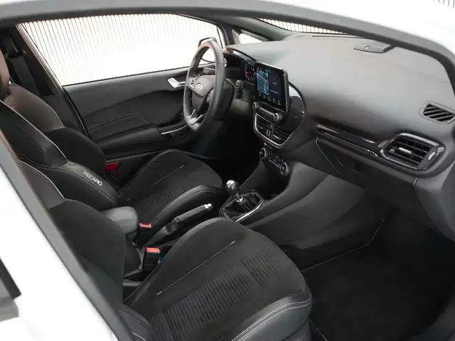 Ford Fiesta view 10