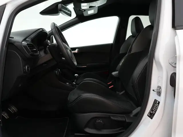 Ford Fiesta view 5