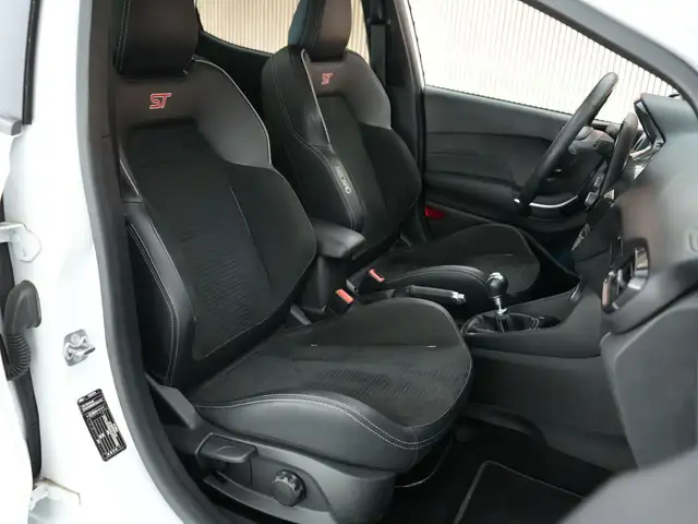 Ford Fiesta view 15
