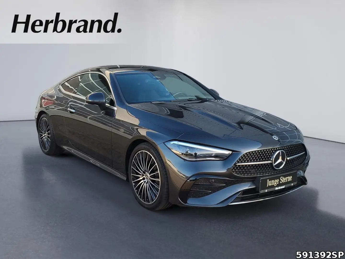 Mercedes-Benz CLE 220 d AMG  Pano Memory Ambiente Keyless Grau - 2