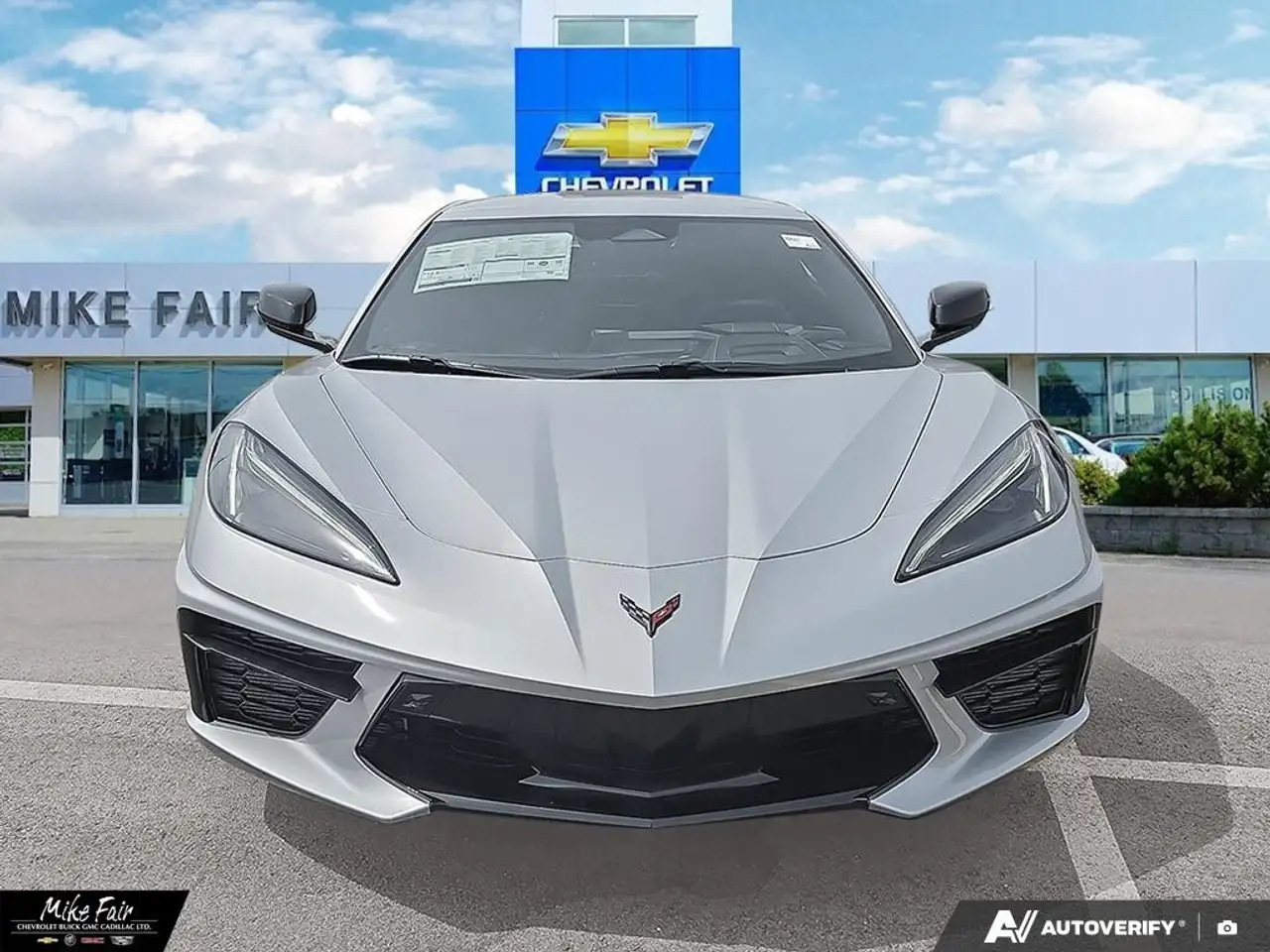 Chevrolet Corvette снимка Chevrolet Corvette