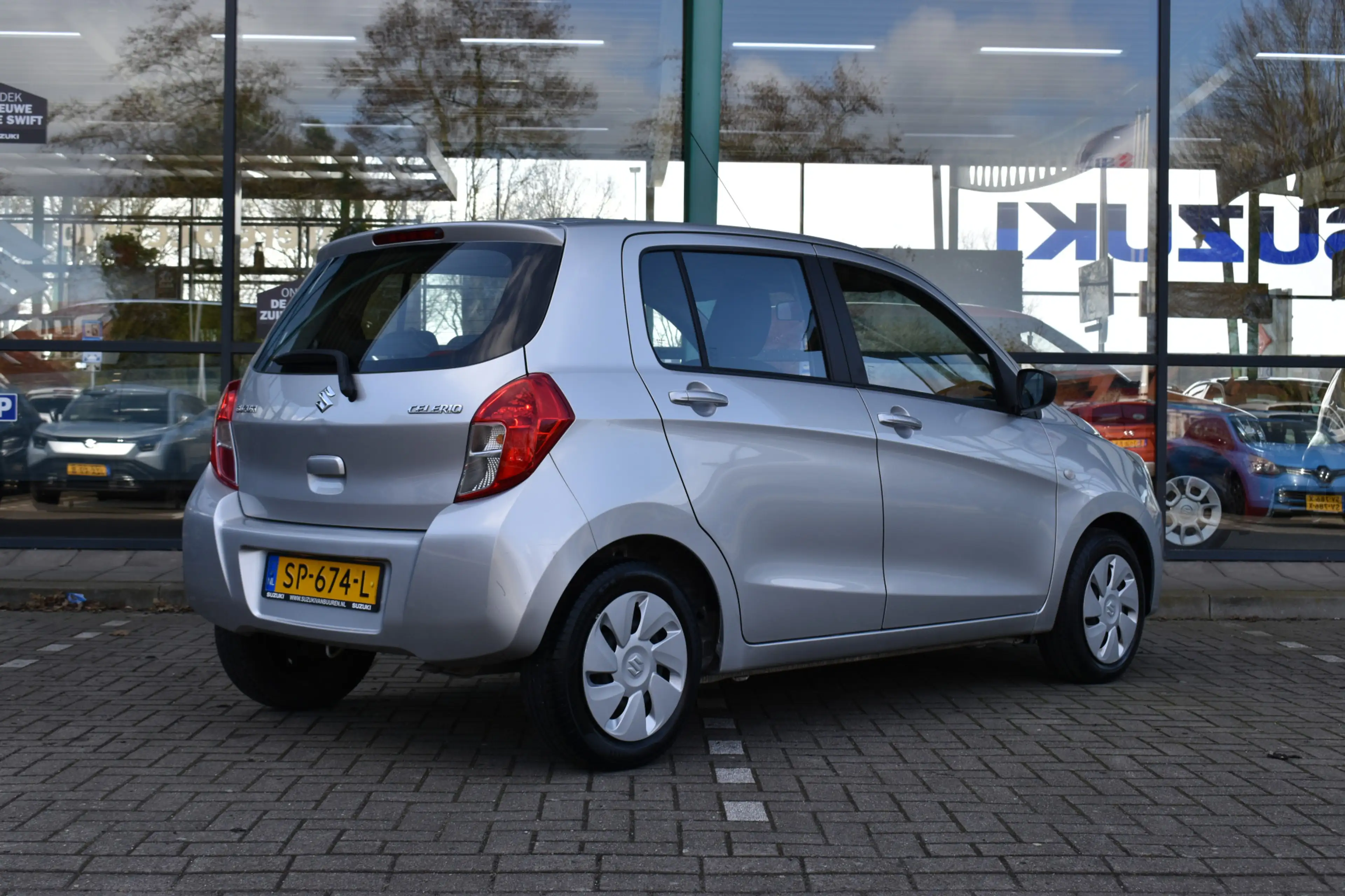 Suzuki Celerio 1.0 Comfort Handgeschakeld 68pk | Bluetooth | Airc — photo 13