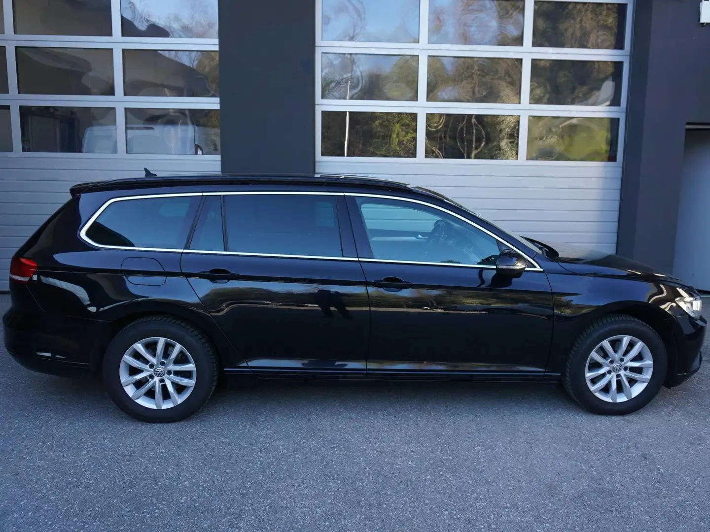 Volkswagen Passat Variant Comfortline BMT/Start-Stopp Schwarz - 2