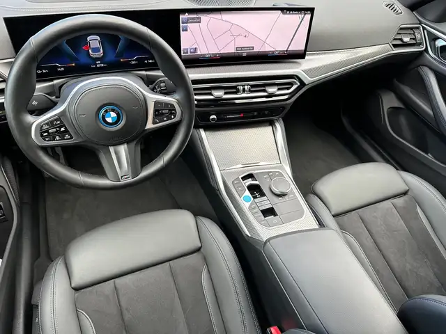 BMW I4 view 12