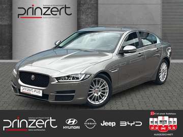 2.0 E-Performance AT8 "Prestige" Komfort-Paket3
