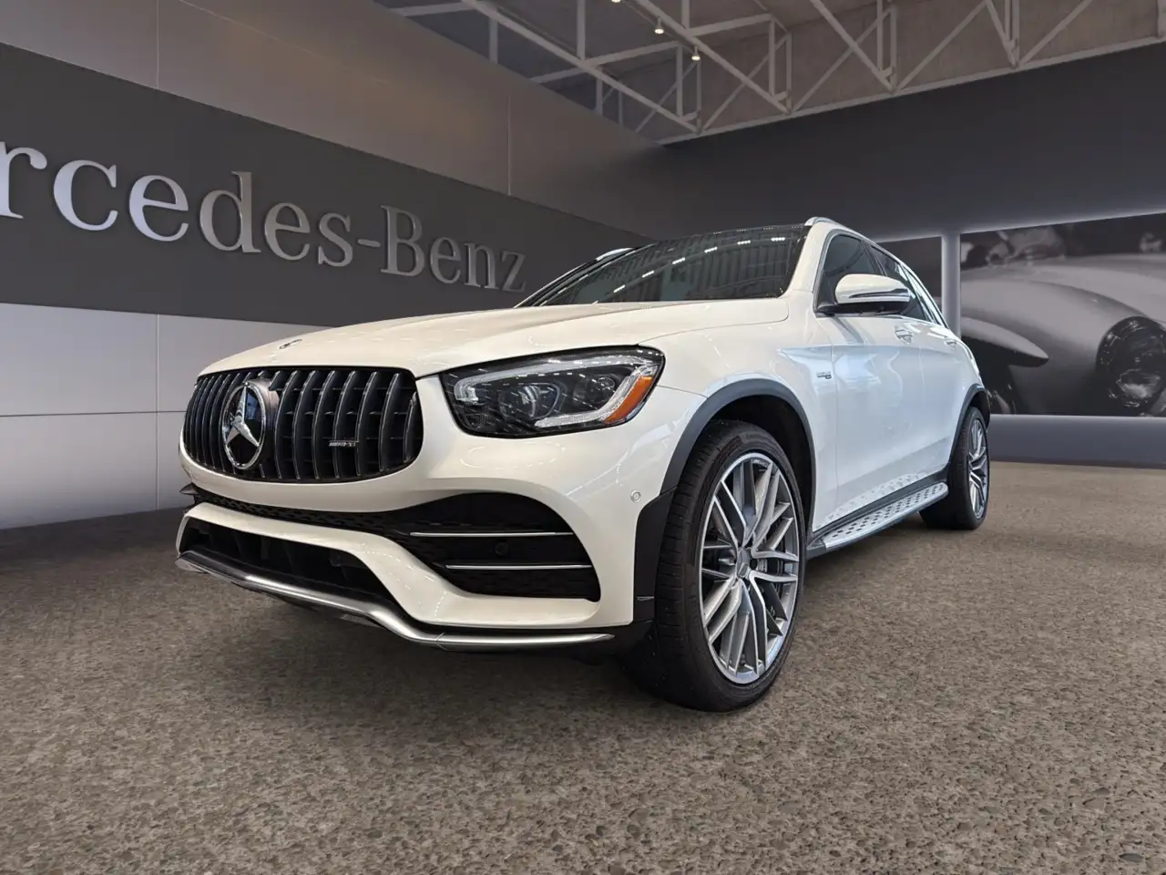 2022 Mercedes-Benz GLC