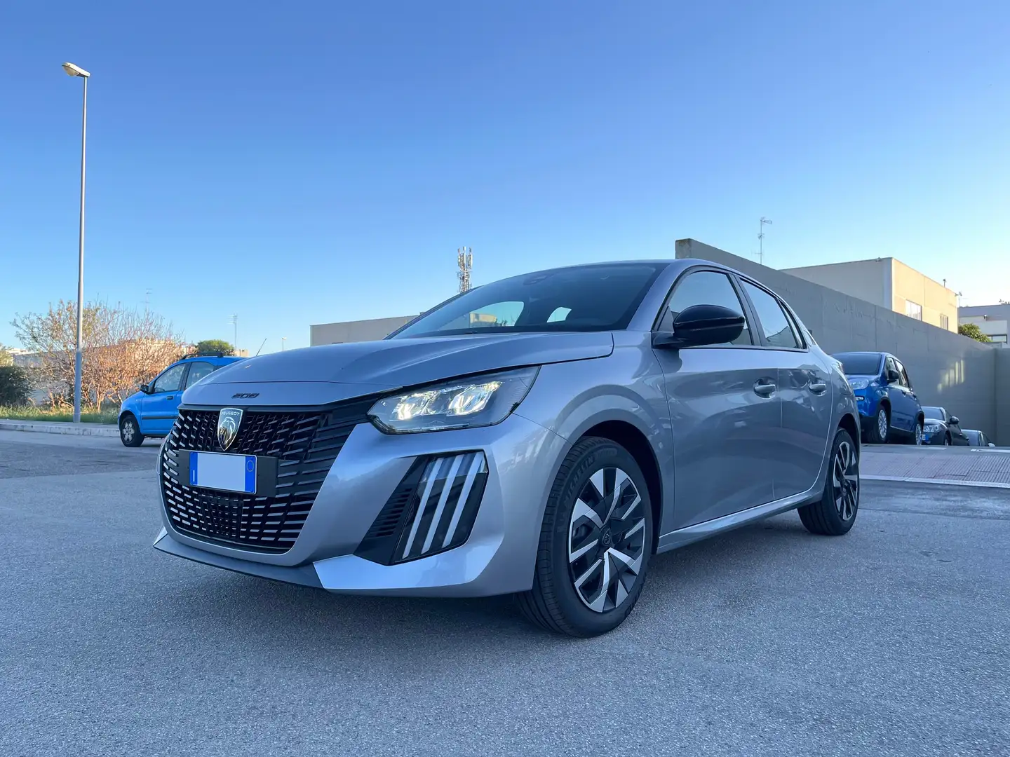 Peugeot 208 208 1.2 puretech 100cv Active Km0 Grau - 1