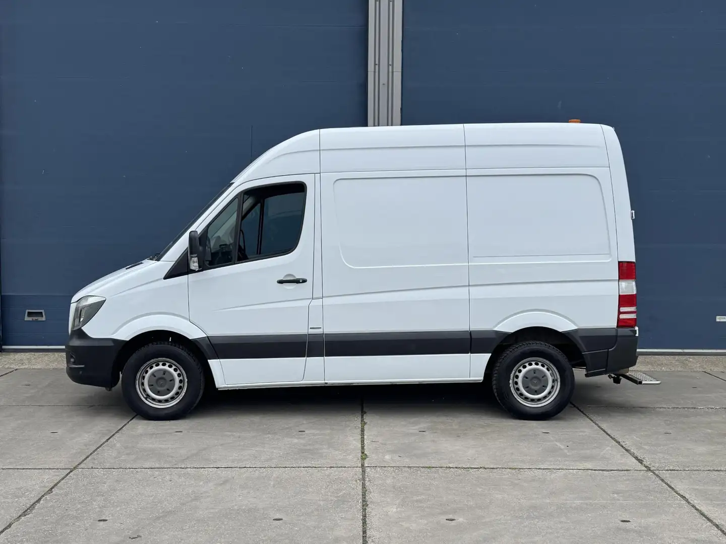 Mercedes-Benz Sprinter 313 2.2 CDI 325 HD AUTOMAAT / AIRCO / CRUISE CONTR - 2