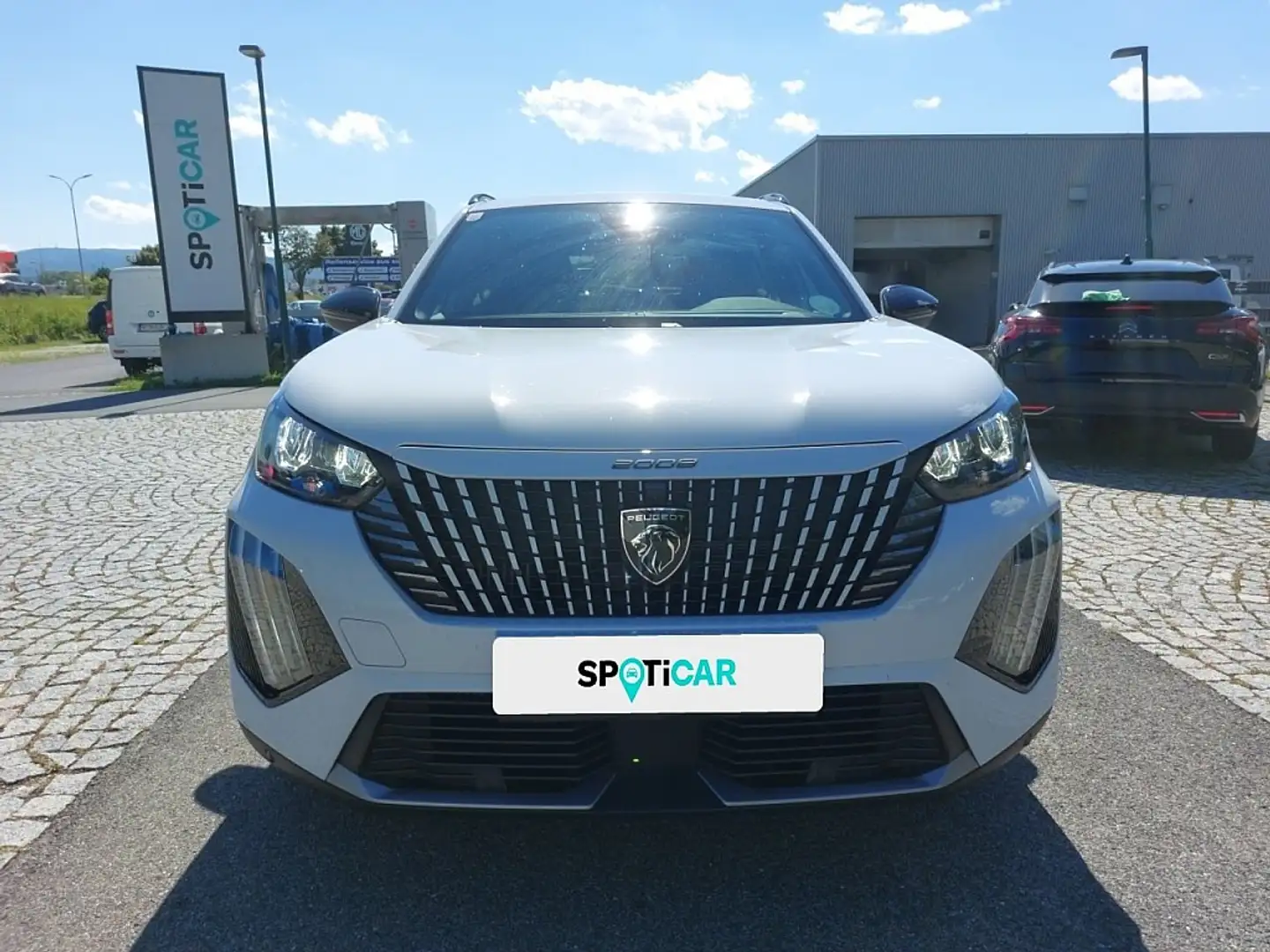 Peugeot 2008 PureTech 100 S&S Allure 6-Gang-Manuell Weiß - 2