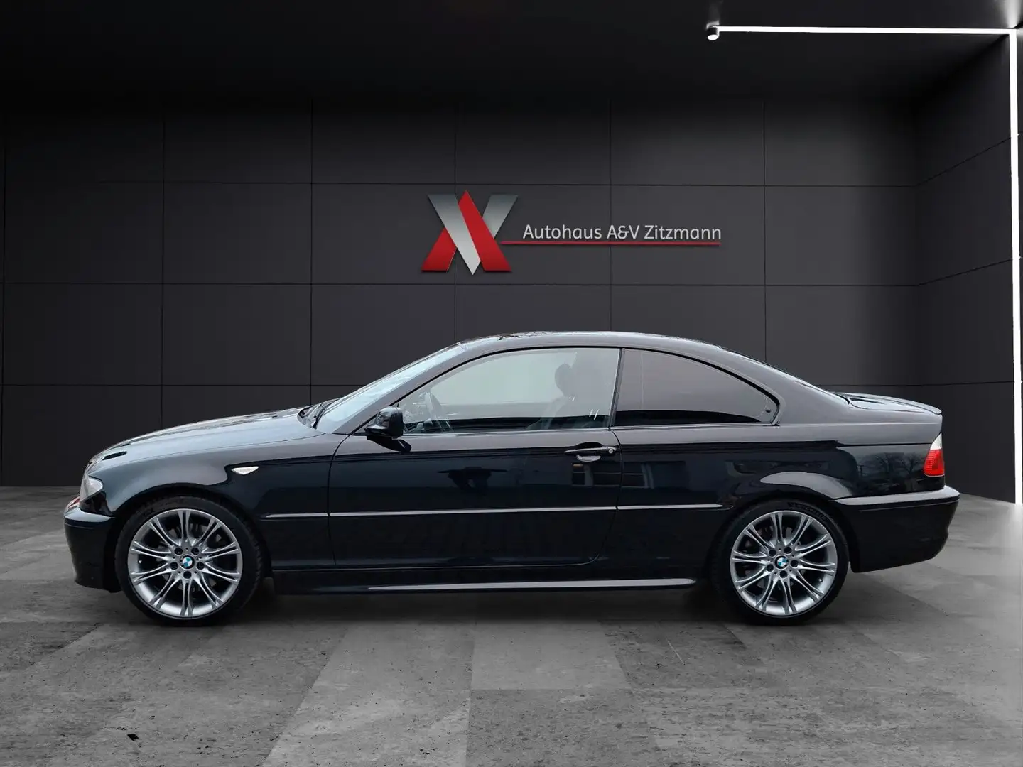 BMW 330 Baureihe 3 Coupe 330 Ci Schwarz - 2