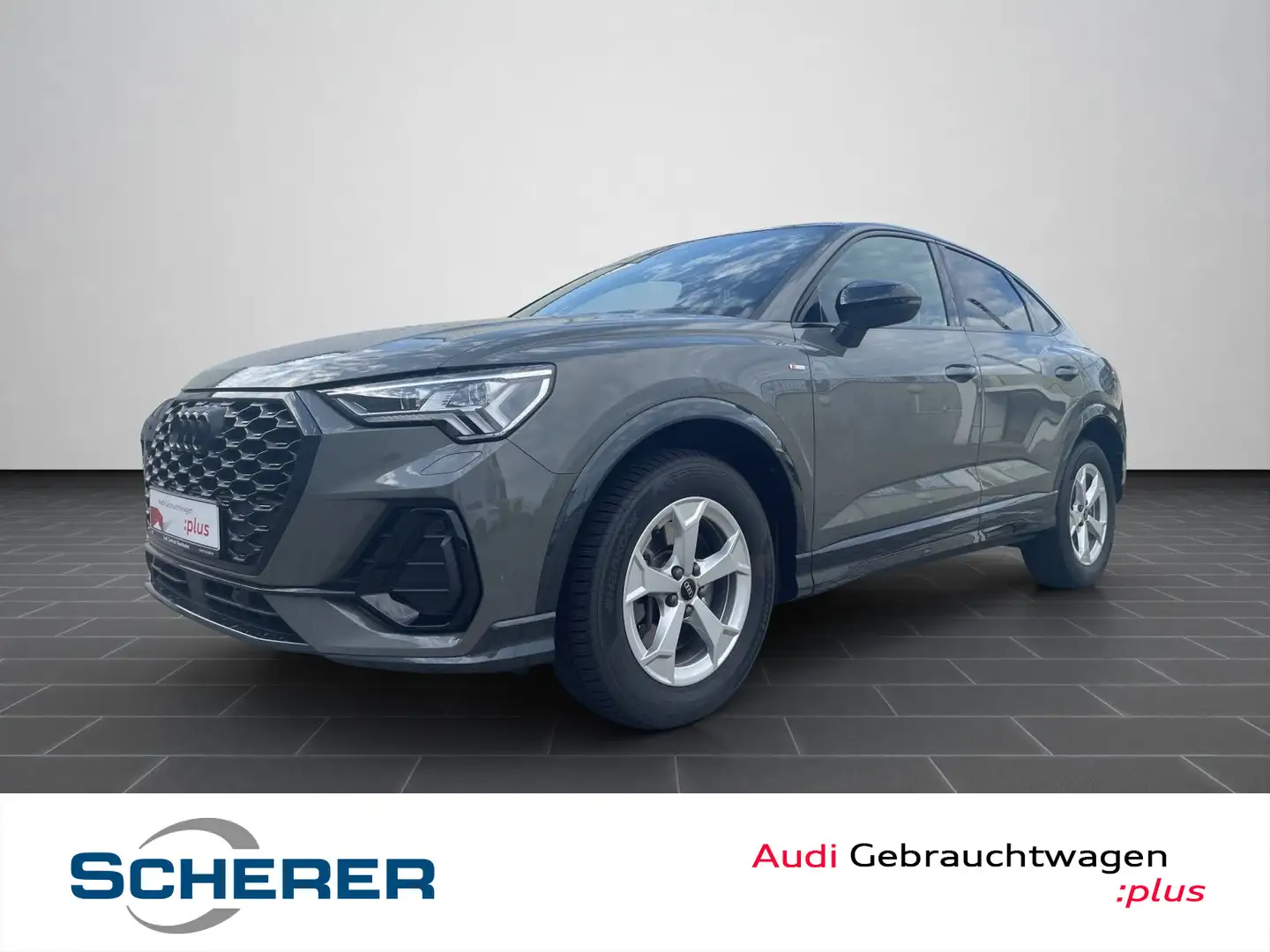 Audi Q3 40 TFSI quattro S tronic S LINE PAN Grau - 1