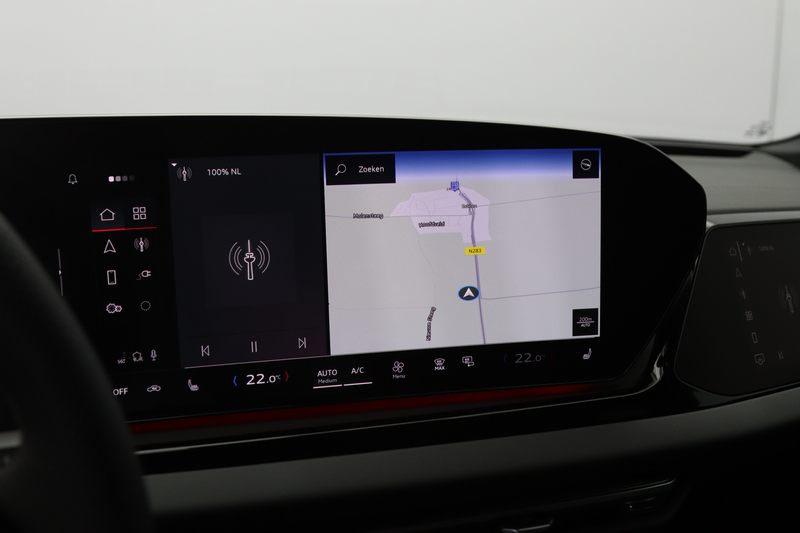 Audi A6 Avant 2.0 e-hybrid Quattro 300 PK S-Line Edition P — photo 8