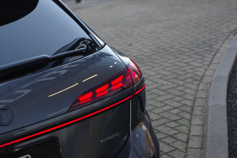 Audi A6 Avant 2.0 e-hybrid Quattro 300 PK S-Line Edition P — photo 29