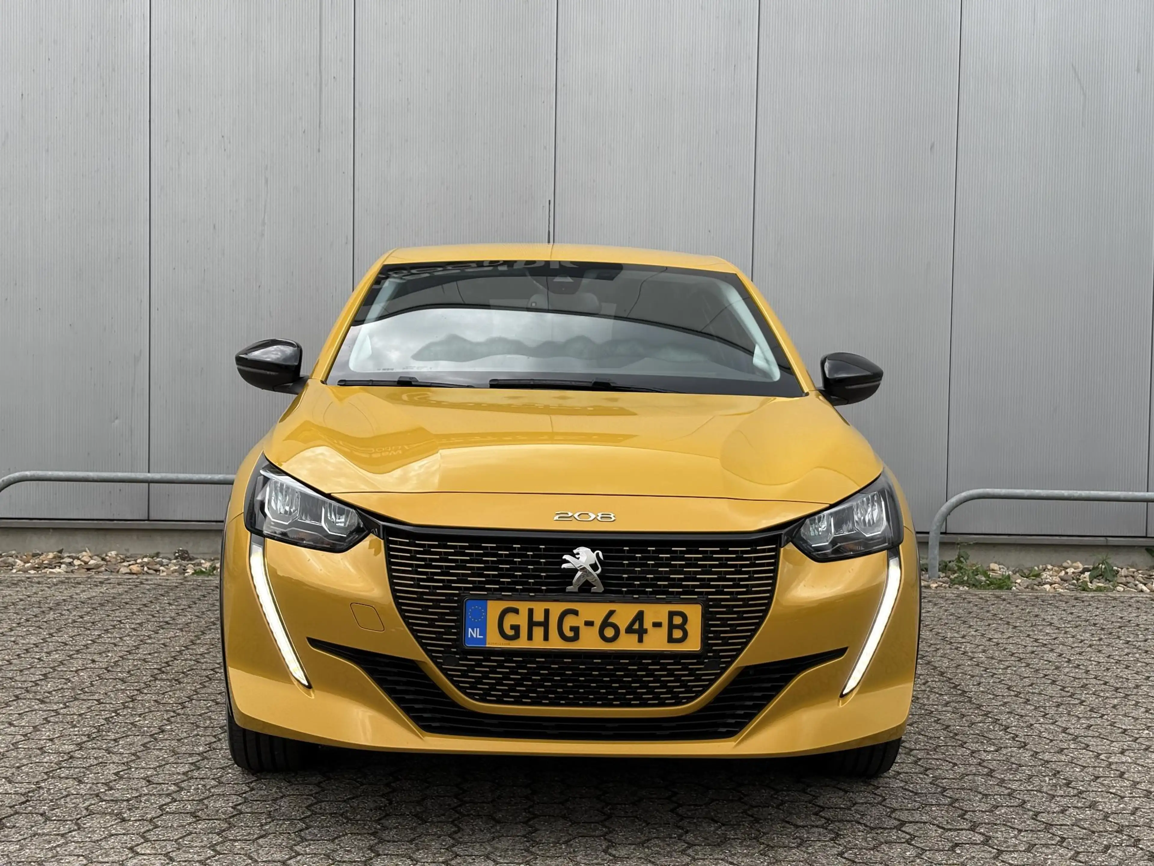 Peugeot e-208 EV Allure 50 kWh | SOH 99% | Carplay | Start&Stop — photo 3