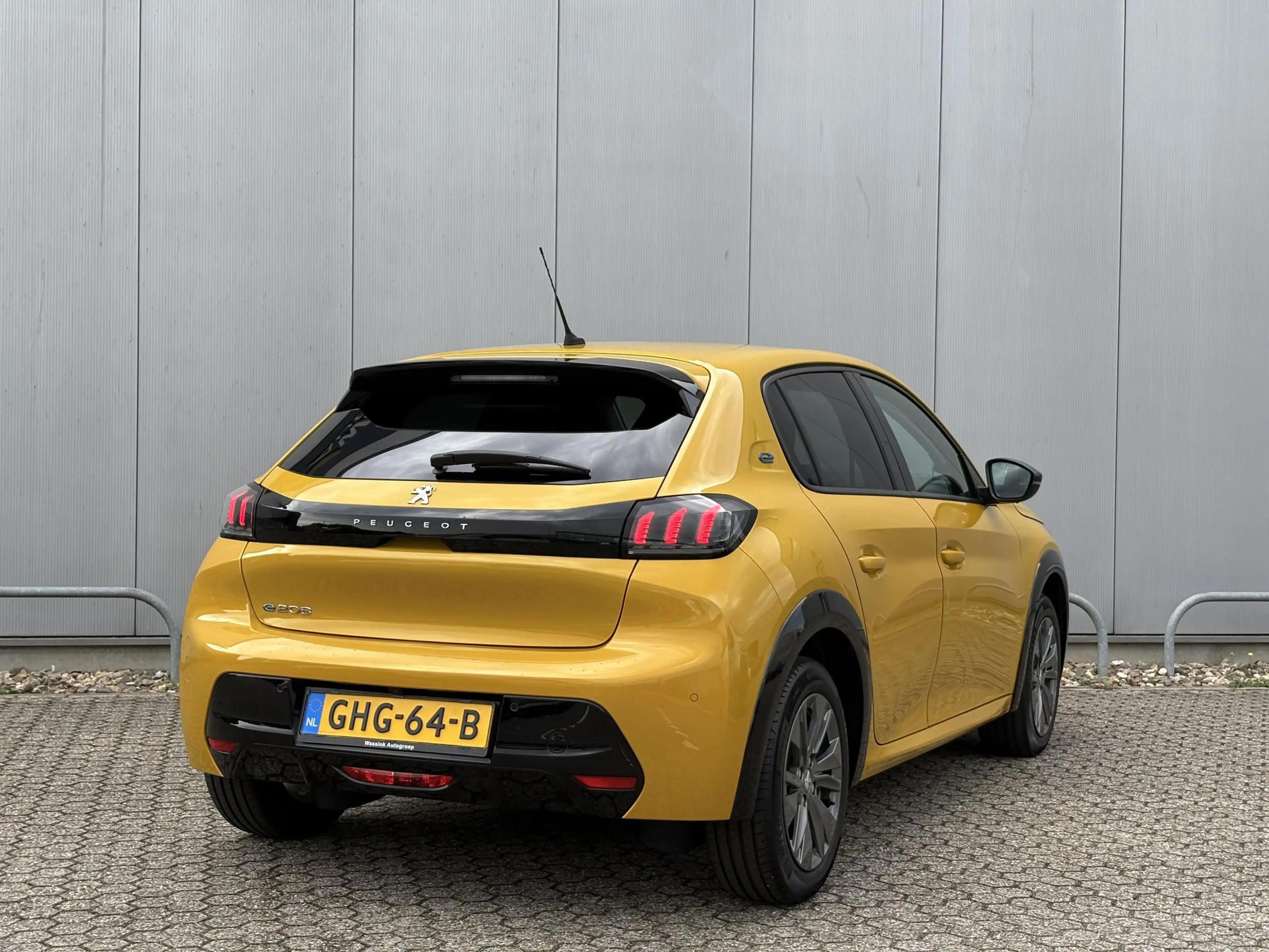 Peugeot e-208 EV Allure 50 kWh | SOH 99% | Carplay | Start&Stop — photo 6