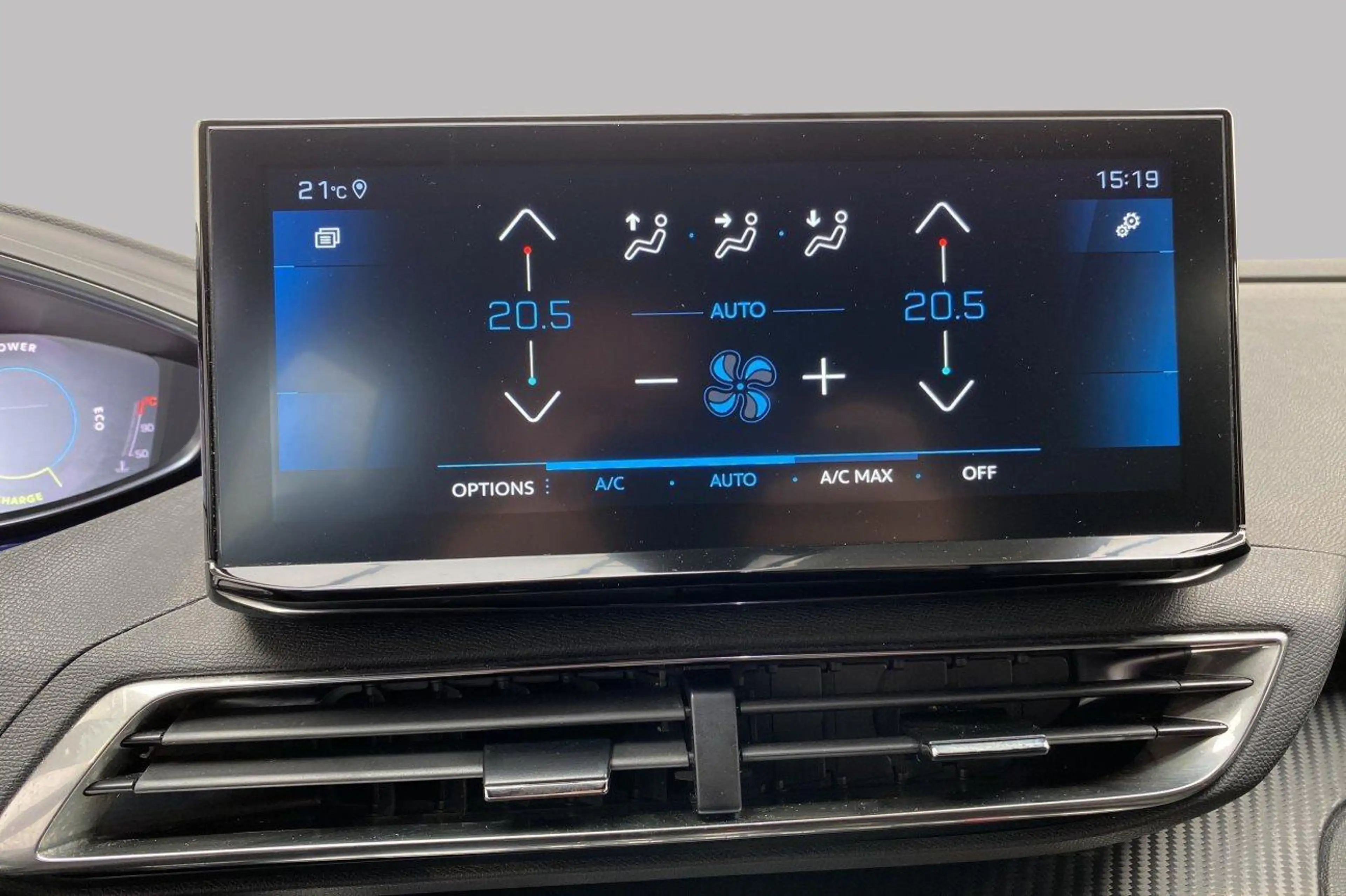 Peugeot 3008 Allure Pack - M.HYBRID — photo 15