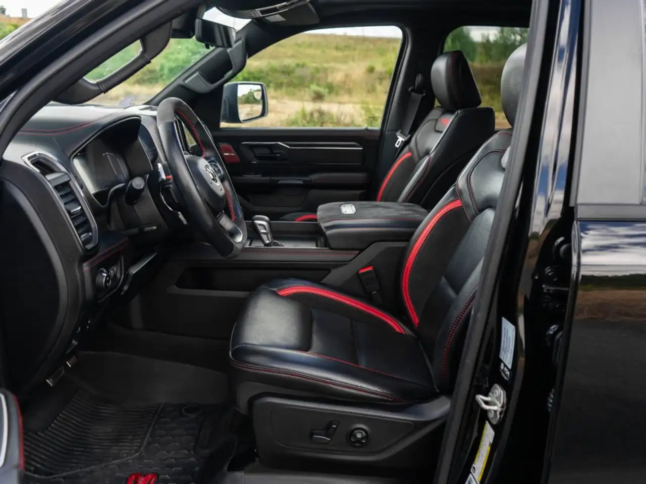 Dodge RAM 2023 — фото 11