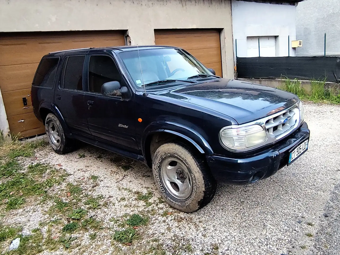 Ford Explorer Explorer 4.0i A 204 CV LIMITED Bleu - 1
