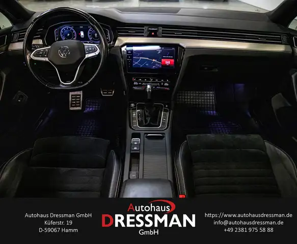 Volkswagen Passat view 13